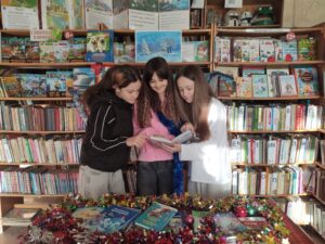 Откуда к нам приходит Новый год? Главная